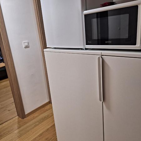 Guesthouse Flower Ljubljana Eksteriør billede