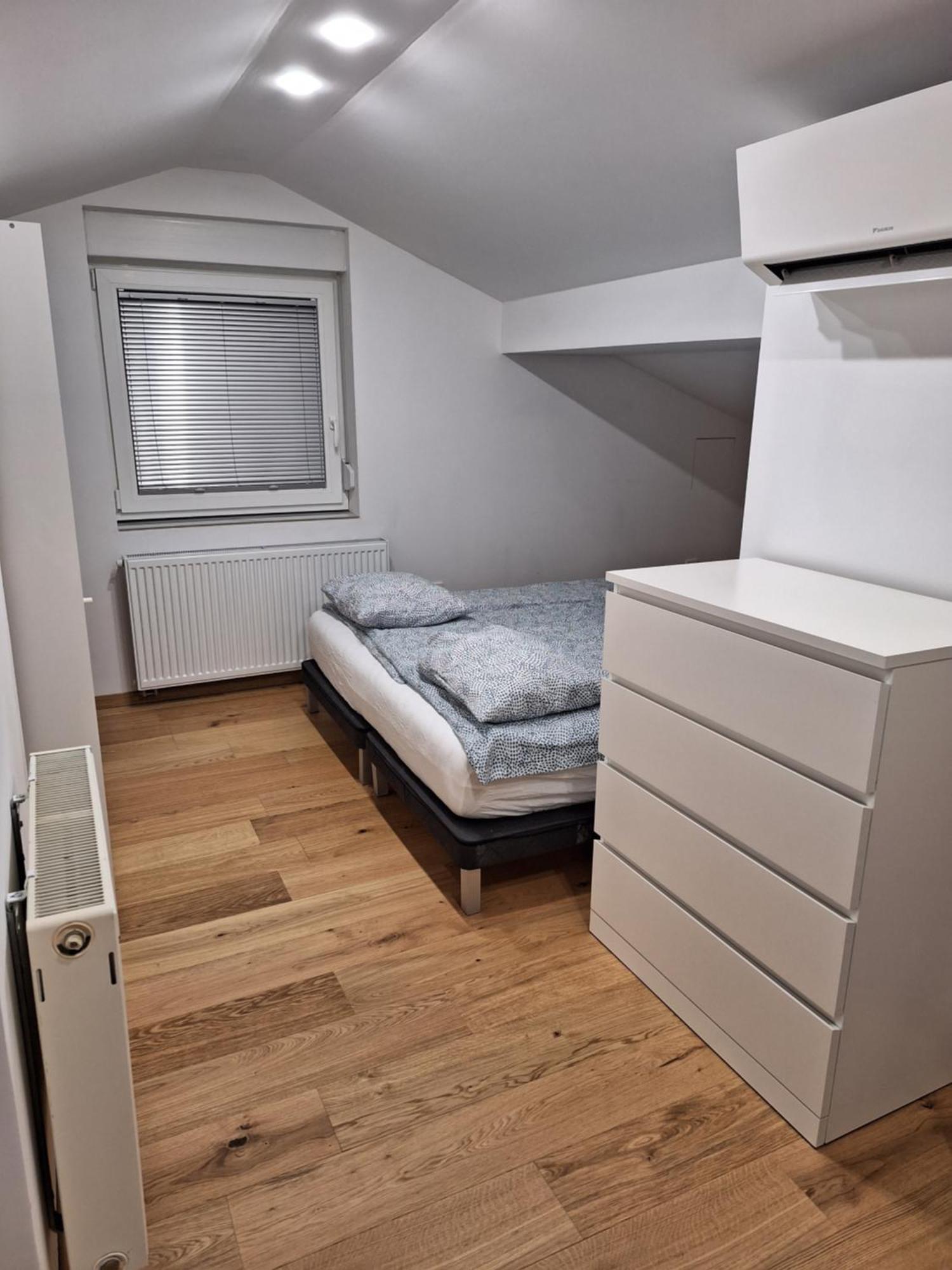 Guesthouse Flower Ljubljana Eksteriør billede
